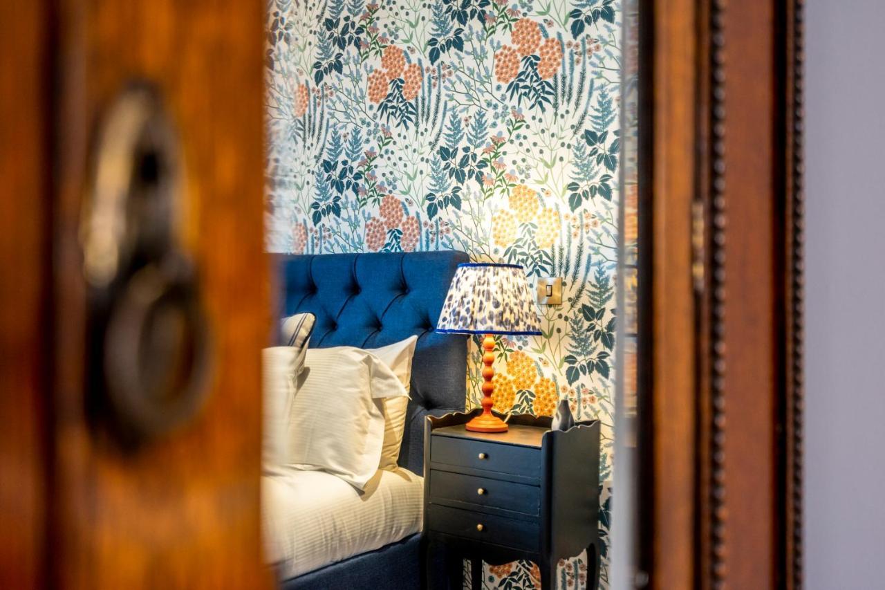 Апартаменты Out Of Office @ Ryedale House Йорк Экстерьер фото